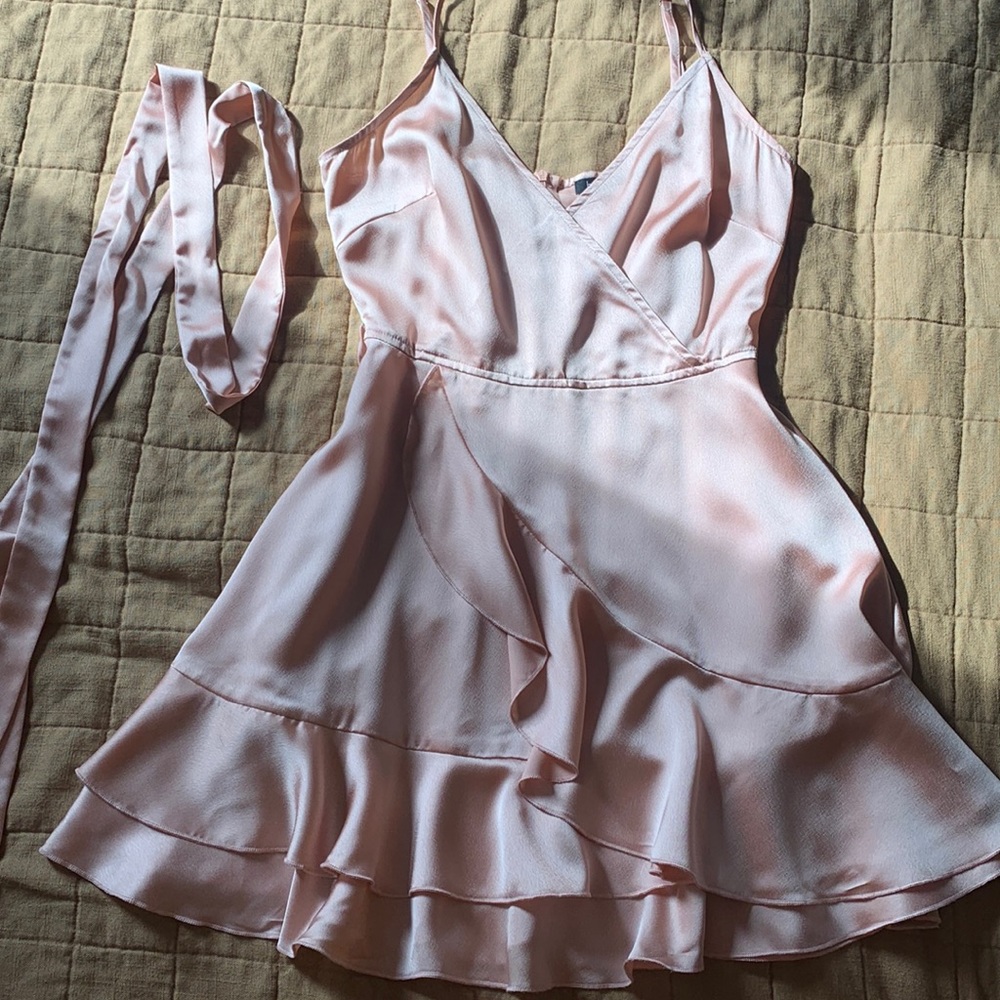 Pink Boohoo dress